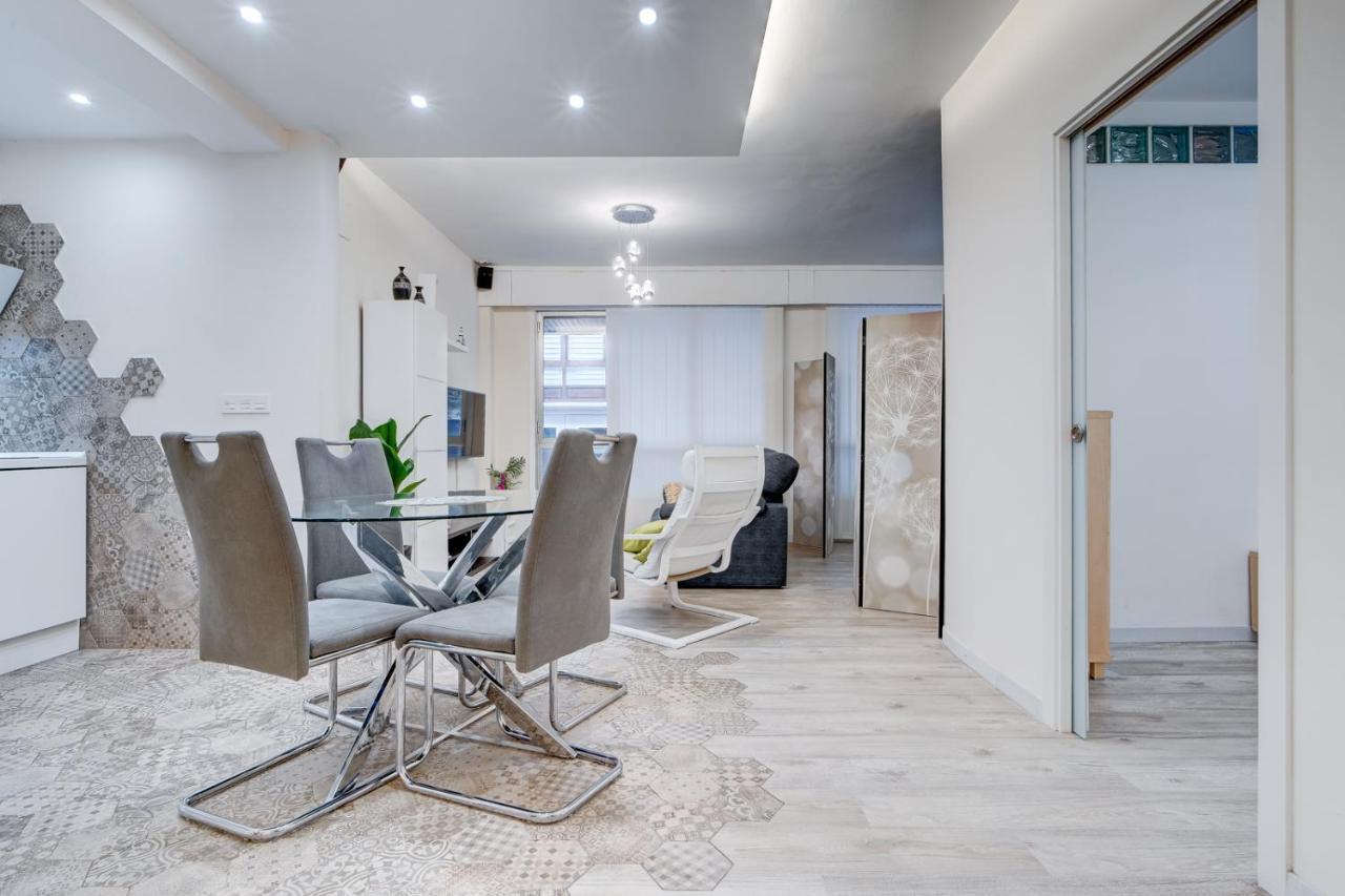 Precioso Apartamento Cercano Al Mar, Parking, 4 Pax 宏达瑞比亚 外观 照片